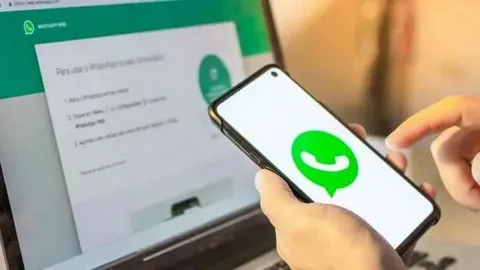 VK разрабатывает новый мессенджер на замену WhatsApp в условиях возможной блокировки