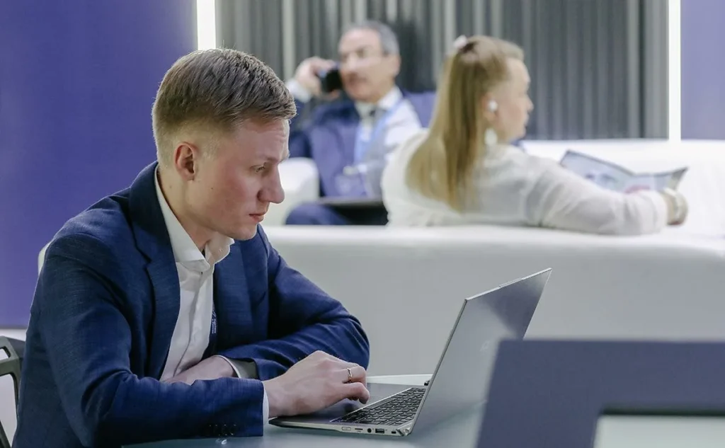 В России более 5 миллионов человек находят работу через онлайн-платформы В России более 5 миллионов человек находят работу через онлайн-платформы